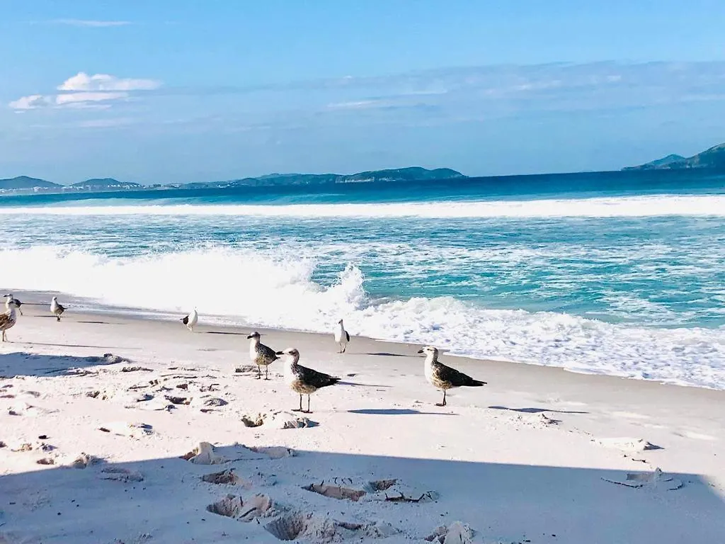 Casa de Férias Flat / Apartamento Na Praia Do Forte Cabo Frio
